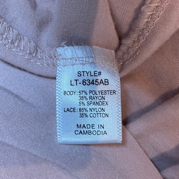 Zenana Top - Picture 5 of 5